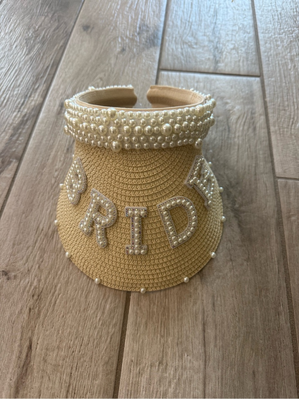 Pearl-Trimmed bride Beige Visor